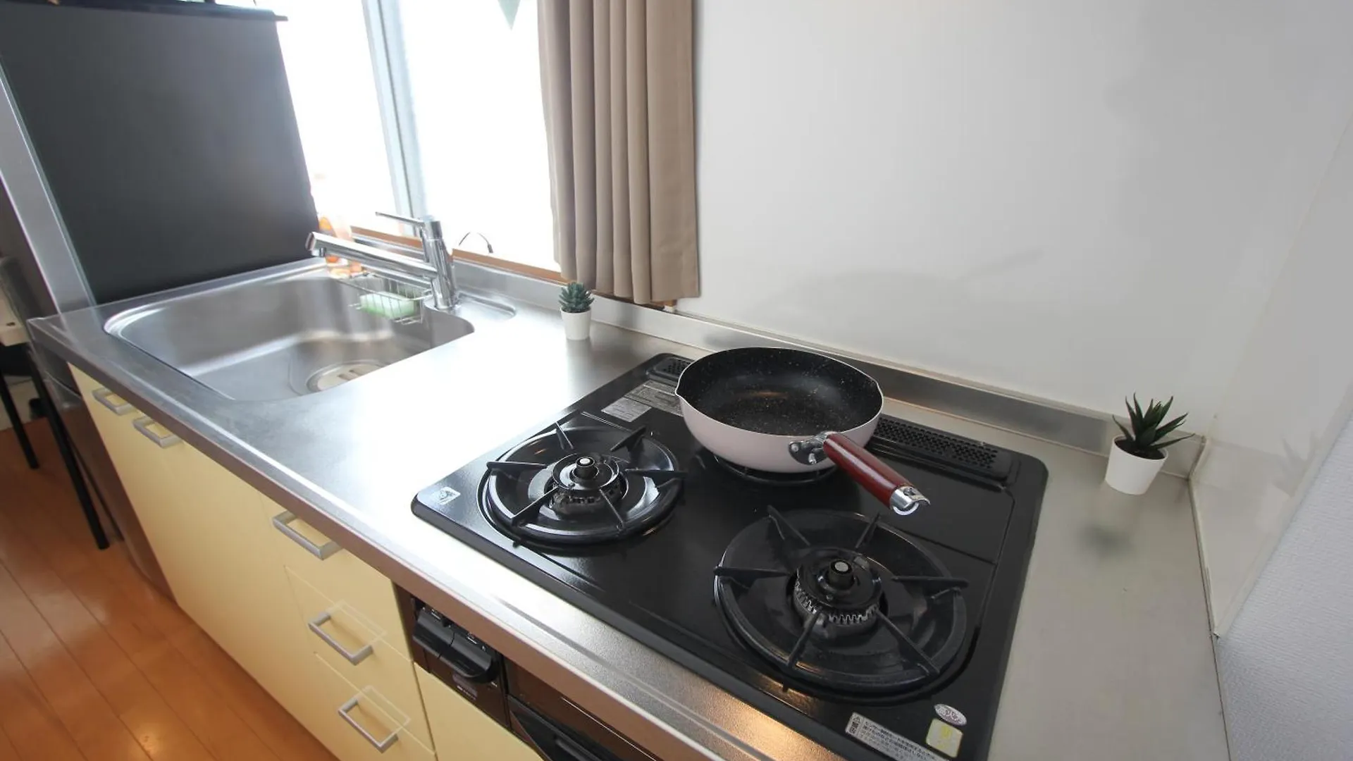 Apartment Hotel Luana In Nishiki Tokyo Japan